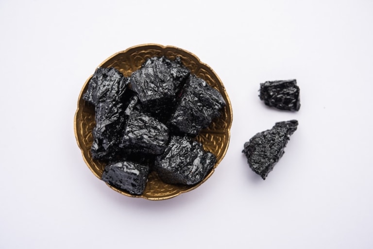 Shilajit : découverte et vertus de la résine de l'Himalaya 4 Résine Shilajit